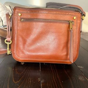 Fossil bag, brown leather, like new , crossbody